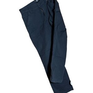 Hollister Men's Black carpenter pant. Size 30x30